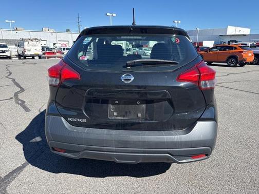 2018 Nissan Kicks S