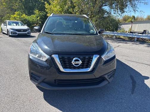 2018 Nissan Kicks S