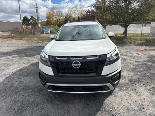 2025 Nissan Pathfinder Rock Creek 4WD