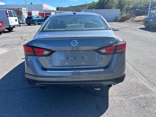Gun Metallic 2020 Nissan Altima 2.5 SV