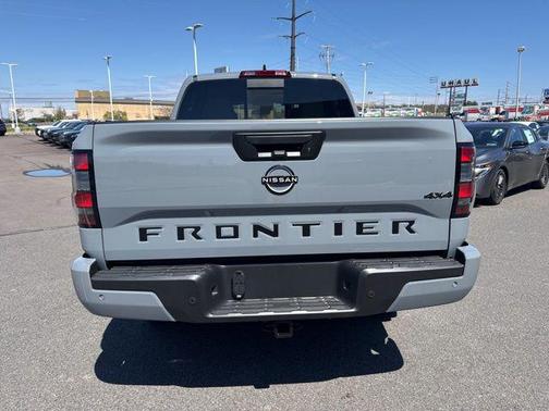Boulder Gray Pearl 2026 Nissan Frontier SV