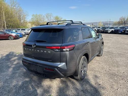 2025 Nissan Pathfinder SV 4WD