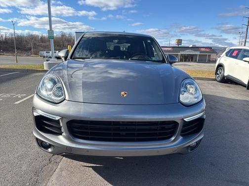 2016 Porsche Cayenne Cayenne