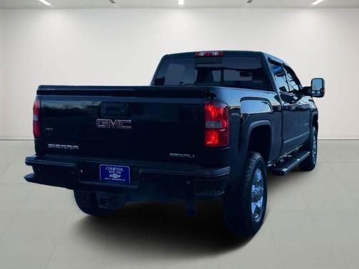 2017 GMC Sierra 3500 Denali