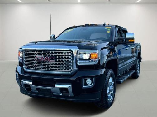 2017 GMC Sierra 3500 Denali