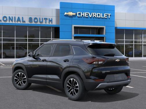 Mosaic Black Metallic 2026 Chevrolet Trailblazer LT