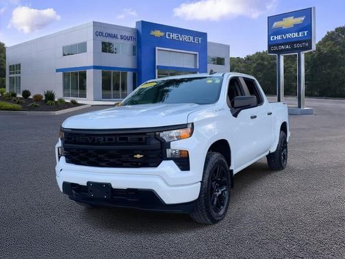 2024 Chevrolet Silverado 1500 Custom