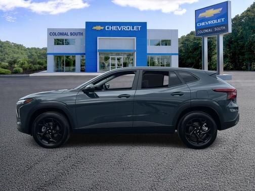 2025 Chevrolet Trax LS