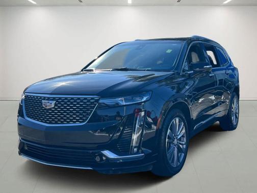 2025 Cadillac XT6 Premium Luxury AWD