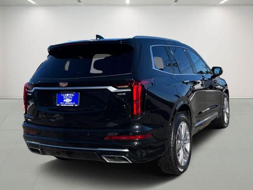 2025 Cadillac XT6 Premium Luxury AWD