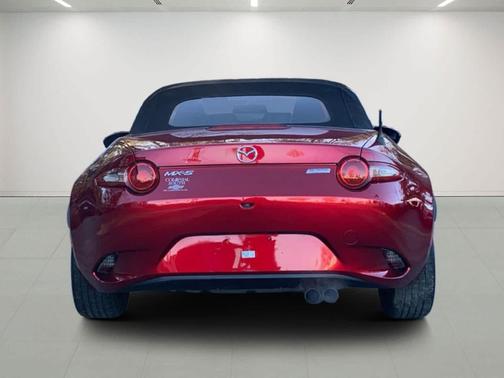2019 Mazda MX-5 Miata Sport