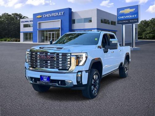 Summit White 2025 GMC Sierra 2500 Denali