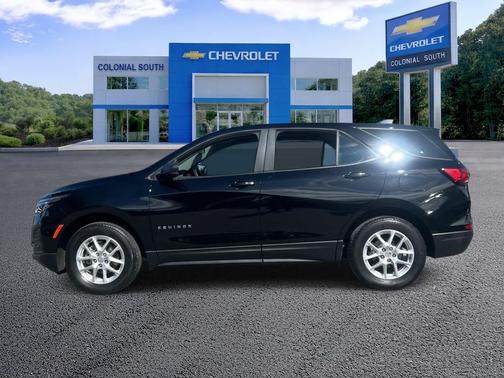 Mosaic Black Metallic 2024 Chevrolet Equinox LS