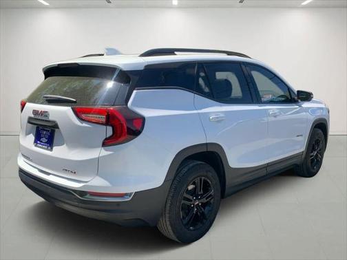 2022 GMC Terrain AWD AT4