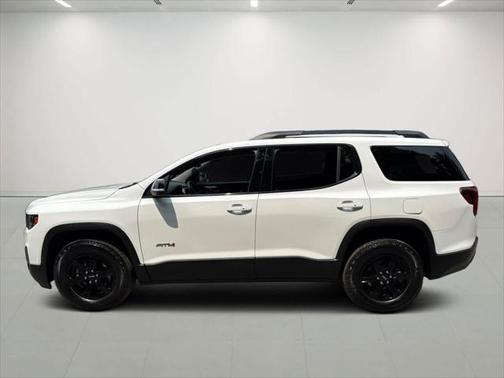 2023 GMC Acadia AWD AT4
