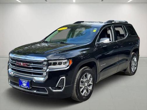 2023 GMC Acadia AWD SLT