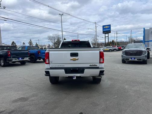 2018 Chevrolet Silverado 1500 High Country