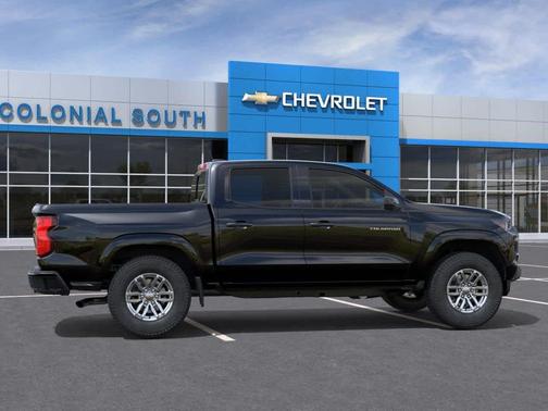 Black 2026 Chevrolet Colorado LT