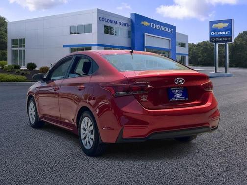 Pomegranate Red 2020 Hyundai Accent SE