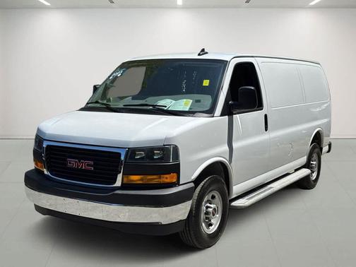 2023 GMC Savana 2500 Work Van