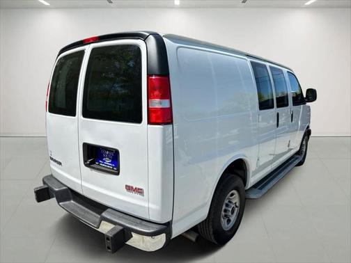 2023 GMC Savana 2500 Work Van