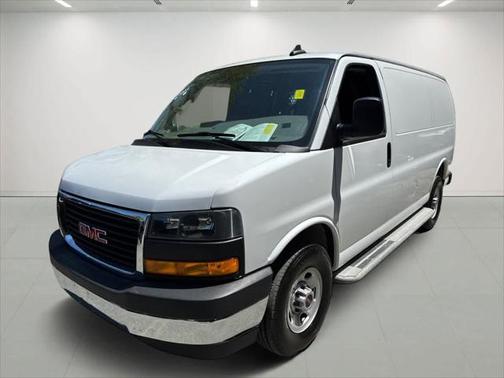 2023 GMC Savana 2500 Work Van