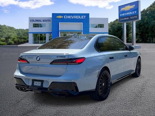 Brooklyn Grey Metallic 2023 BMW 760 i xDrive