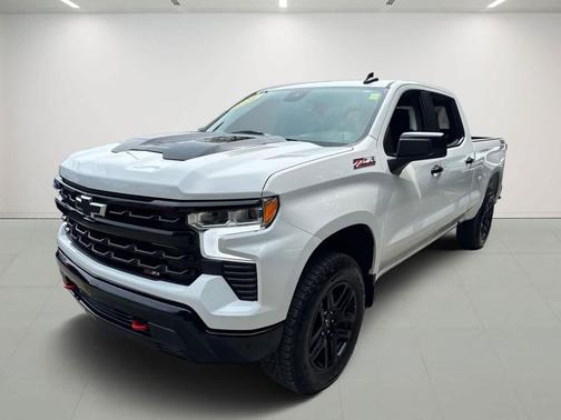 SUMMIT WHI 2024 Chevrolet Silverado 1500 LT Trail Boss