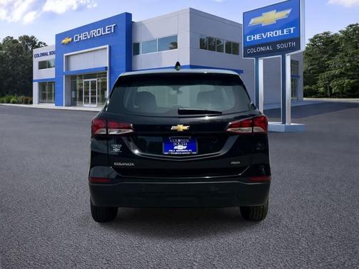 Mosaic Black Metallic 2023 Chevrolet Equinox LS