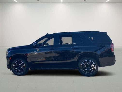 2022 Chevrolet Tahoe 4WD RST