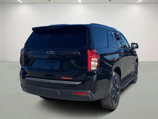 2022 Chevrolet Tahoe 4WD RST