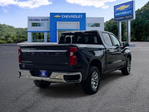 Dark Ash Metallic 2023 Chevrolet Silverado 1500 LT