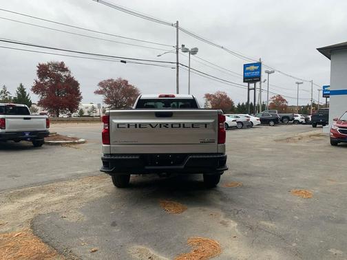 2022 Chevrolet Silverado 1500 WT