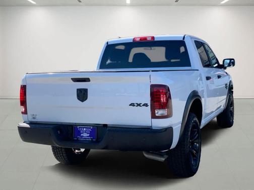 2024 RAM 1500 Classic Warlock Crew Cab 4x4 5'7' Box