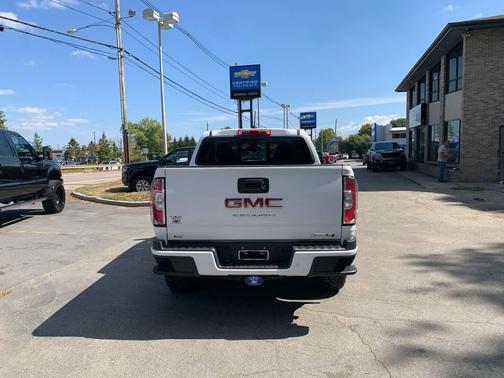 2022 GMC Canyon AT4