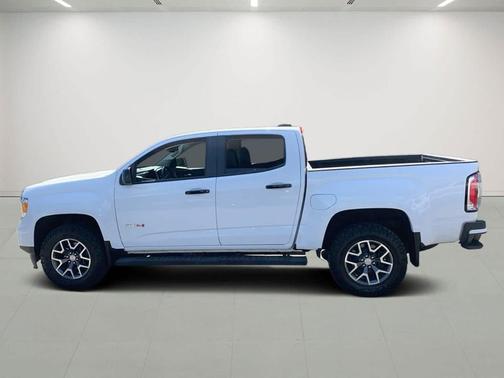 2022 GMC Canyon AT4