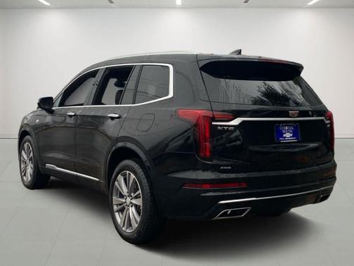 2025 Cadillac XT6 Premium Luxury AWD