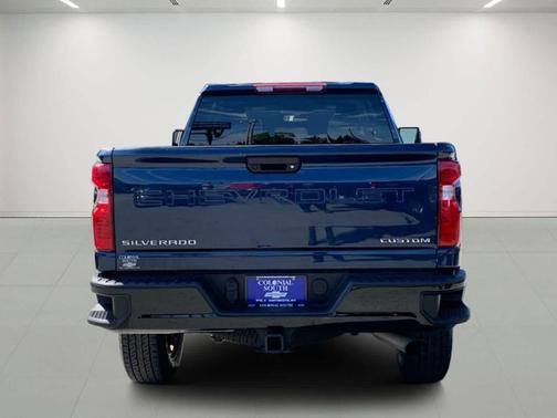 2022 Chevrolet Silverado 2500 Custom