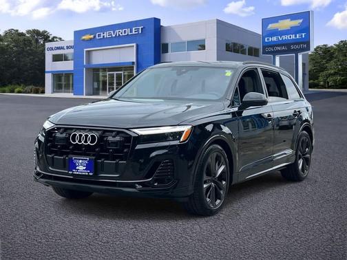 Mythos Black Metallic 2026 Audi Q7 55 Premium Plus