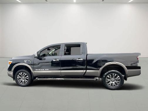 2016 Nissan Titan XD Platinum Reserve