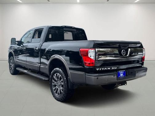 2016 Nissan Titan XD Platinum Reserve