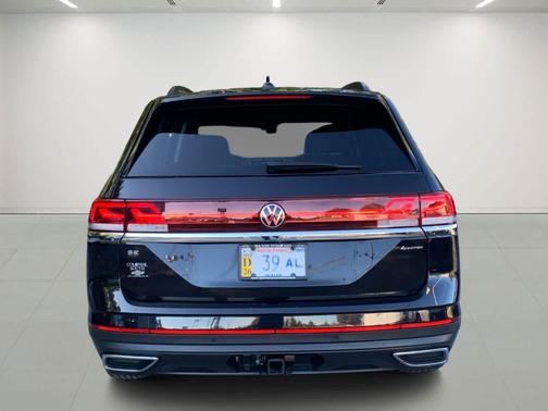 2024 Volkswagen Atlas 2.0T SE w/Technology 4MOTION