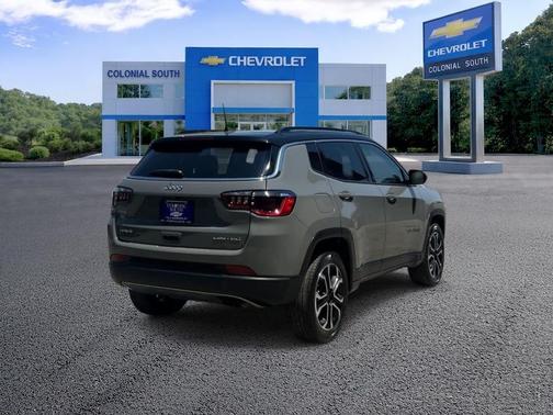 Sting-Gray Clearcoat 2022 Jeep Compass Limited