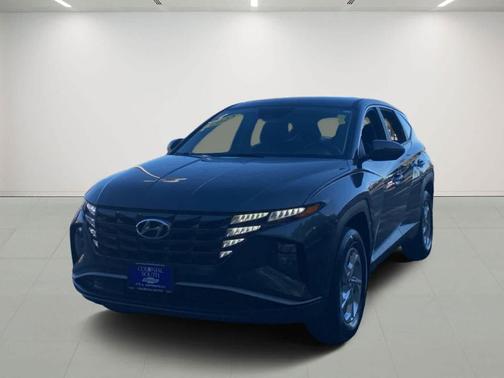 2022 Hyundai TUCSON SE