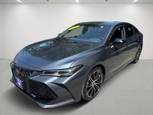 2022 Toyota Avalon Touring