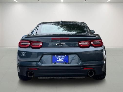 2022 Chevrolet Camaro RWD Coupe LT1