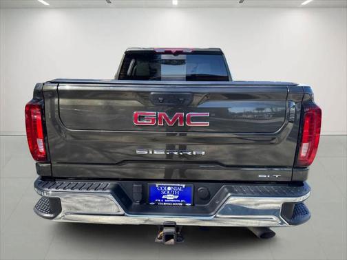 2022 GMC Sierra 2500 SLT