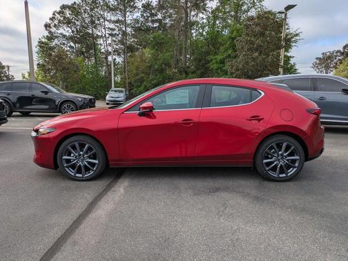 Soul Red Crystal Metallic 2026 Mazda Mazda3 FWD w/Preferred Package