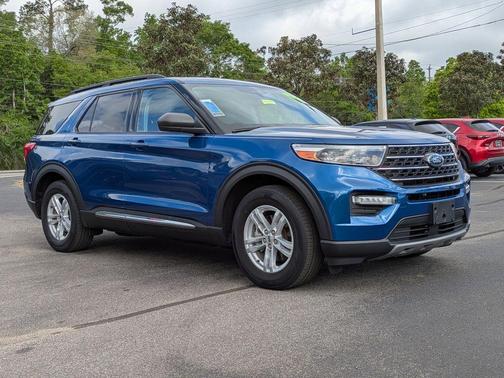 Atlas Blue Metallic 2023 Ford Explorer XLT