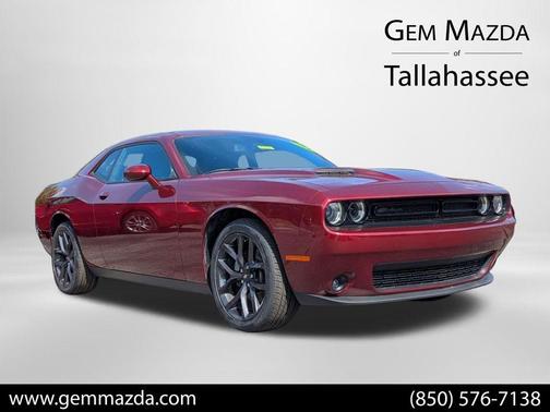 Octane Red Pearlcoat 2021 Dodge Challenger SXT